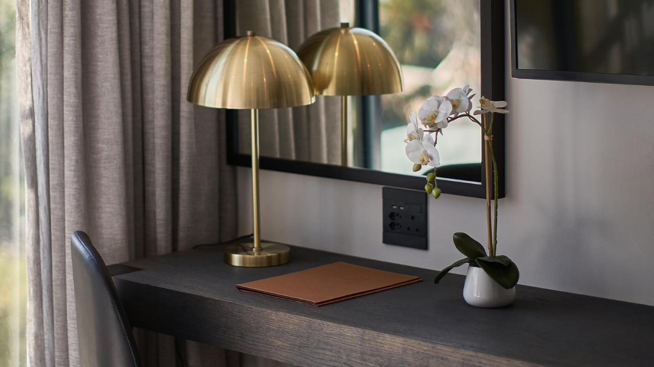 The Catalyst Apartment Hotel By Newmark Johannesburg Esterno foto