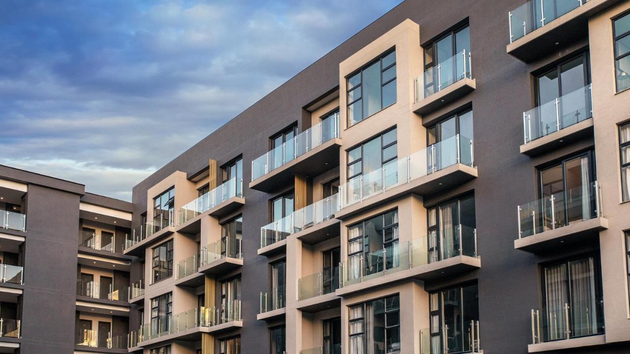 The Catalyst Apartment Hotel By Newmark Johannesburg Esterno foto
